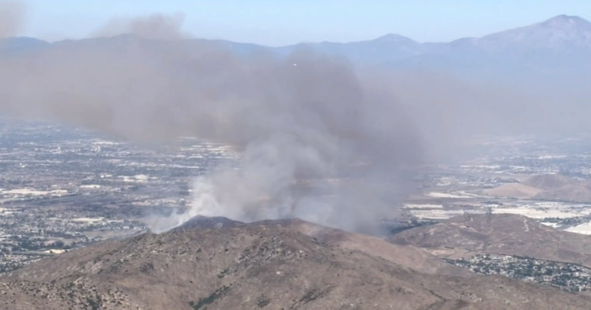 Fontana fire today: Multiple agencies respond to residential structure blaze as crews work to contain flames and protect nearby properties in San Bernardino County
